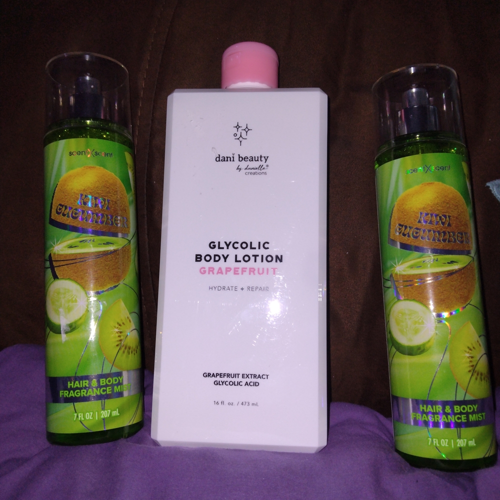 Grapefruit Body Lotion and Hair & Body Mist Set
